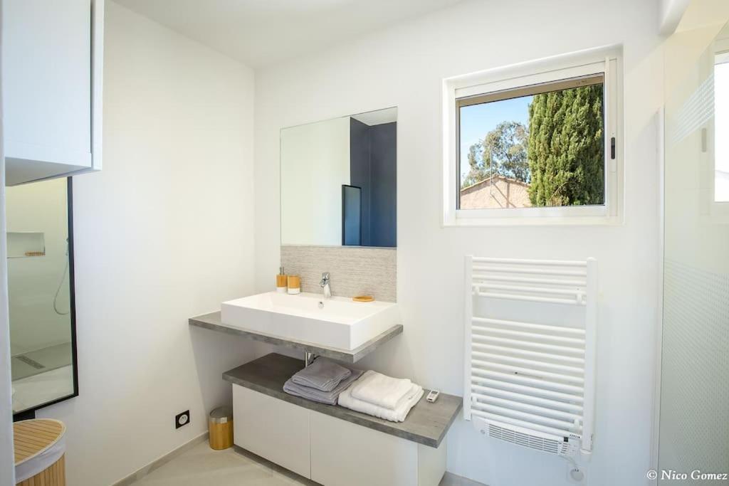 Roquebrune-Sur-Argens, Villa 2 Pieces, 4 Personnes Exterior photo